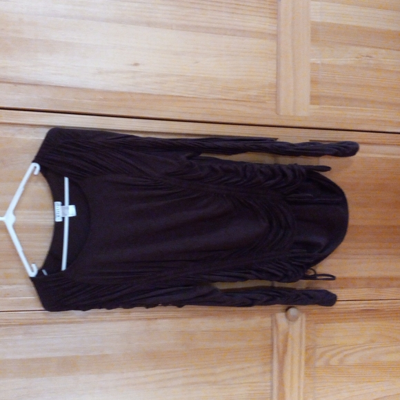 VENUS Tops - Cleaning Out Closet!